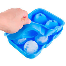 Load image into Gallery viewer, Walfos Whiskey Cocktail Grote Ijsbakje 6 Gaten Ice Cube Vorm Ronde Vormige Ice Ball Maker Siliconen Ijs Schimmel bar